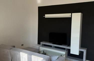 Modern 1st floor apartment with balcony - Casa Berto - Foto 3