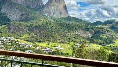 Suíte Vista Azul - Frente para Pedra Azul - Foto 4