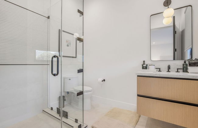 Belden Modern Villa - Iconic Hollywood Hills Retreat - Foto 18