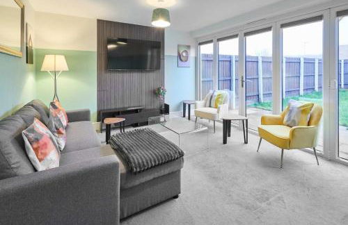 Modern Home with Garden, Corby - Foto 14