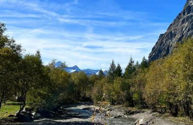 Maison Mont Blanc, brand new apartment ideal for 4, private parking, walking from center - Foto 32