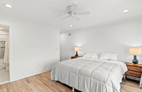 Steps From Beach & Boardwalk, Ocean Views with 5 Decks, 3 Cars - Foto 39