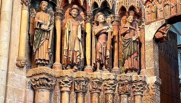 Arquivoltas de la Colegiata de Santa María la Mayor