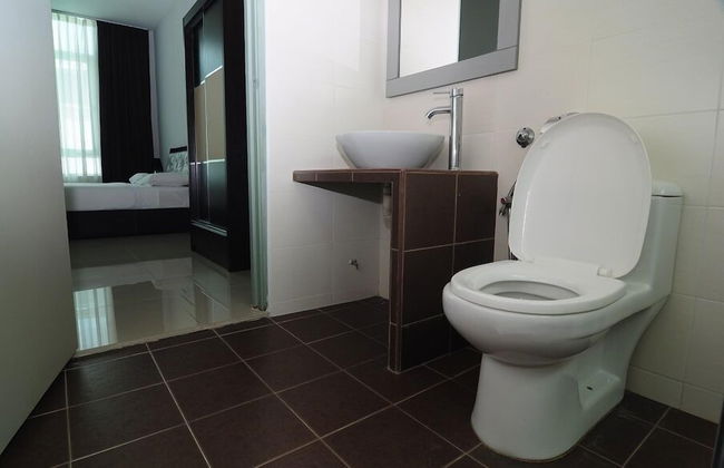 D'Embassy Serviced Residence Suites - Photo 32