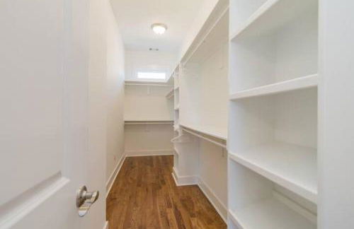 GLITZ & GUITARS I Stylish 3BR with Rooftop Hot Tub in East Nashville - Foto 22