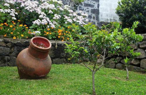 Holiday Home Casa da Talha- Rustikaler Charme auf den Azoren by Interhome - Photo 25