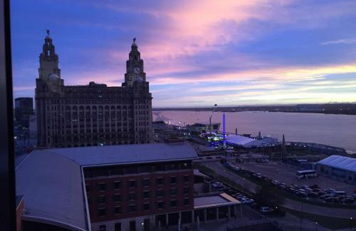 Excelsior Apartments - Liverpool Central - Free Parking - AirCon - Foto 4