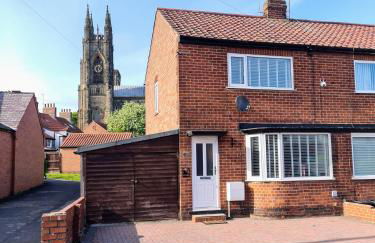 Semi detached quite location - Foto 1