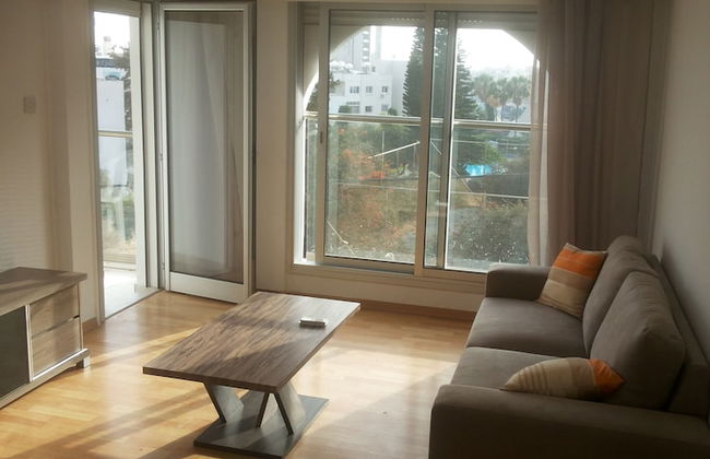 3 Bedroom Apartment with Sea View - Foto 1