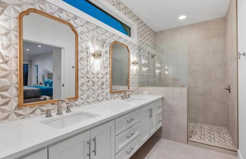 Guadalupe Bluff Modern House - Foto 62