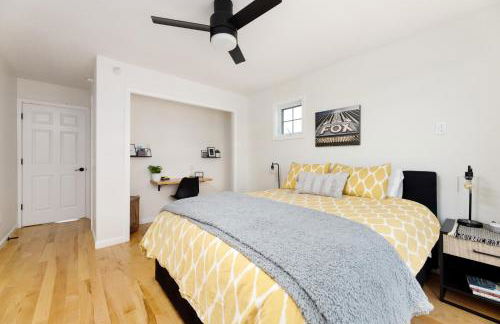 Midtown Modern - urban condo walkable to bars and beach - Foto 8