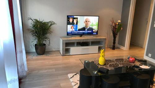 ChezClervie Nanterre City Paris La Défense Arena - Foto 3