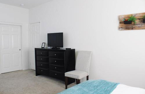 Entire Bungalow w/ Private Pool Near Palm Springs! - Foto 40