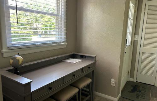 Charming House, just a short walk to downtown - Foto 16