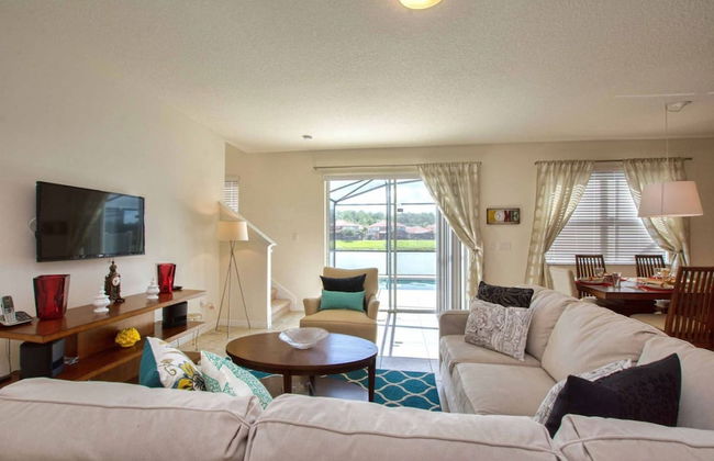 Your Disney Home Vacation BV - Foto 1