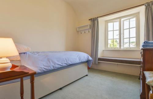 Glebe House - Photo 10