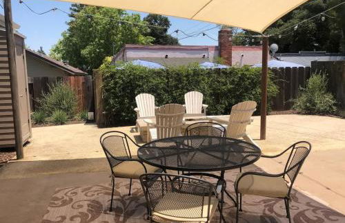 Home Squared-Downtown with Fire Pit - Foto 15