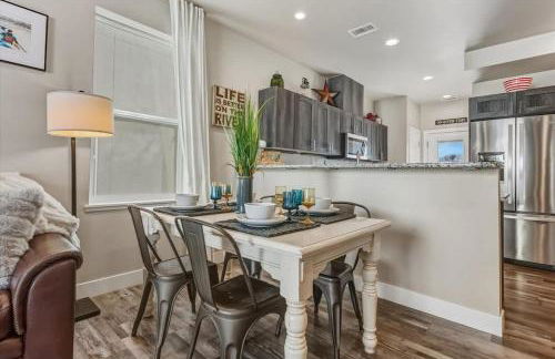 Downtown Salida-3BR Sleeps 8 Family or Friends- Walk or Bike - Foto 4