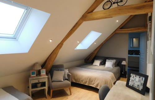 Le Verger Des Pierres Blanches,11 chambres,11 wc, 8 sdbs,pool chauffée 11 m 35p - Foto 44