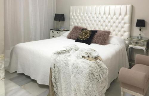 Villa de Lujo con Jardines y Piscina - Foto 22