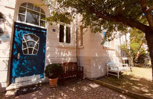 Jugendstil-Altbauwohnung mit Dachterrasse direkt an der Karlsaue - Foto 3