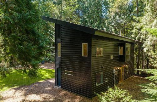 Guemes Island Road Modern Home - Foto 69