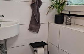 Zentrale, ruhige Ferienwohnung am Bergmannsheil KH Wlan & Self-Check-in - Foto 12