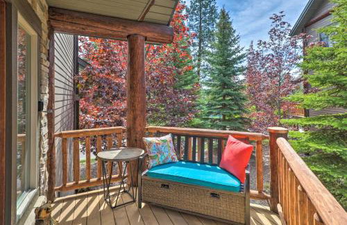 Flathead Lake Getaway with Balcony, Fireplace! - Foto 25