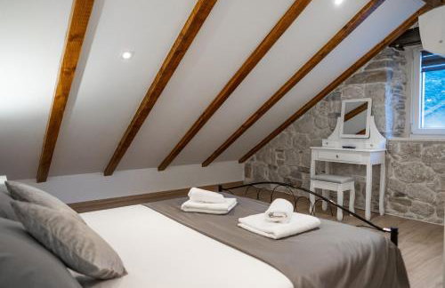 Holiday Home Vrkic with Hot Tub - Photo 28