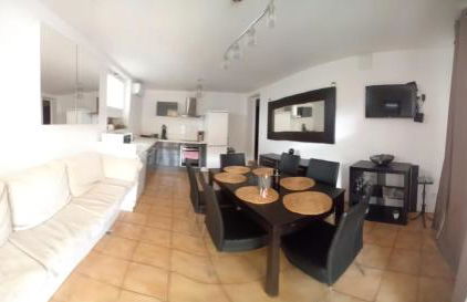 Appartement-2- privé, terrasse, parking et jardin - Foto 1