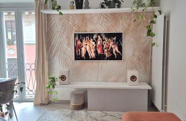 FLAT ISOLA - New Opening - Photo 3
