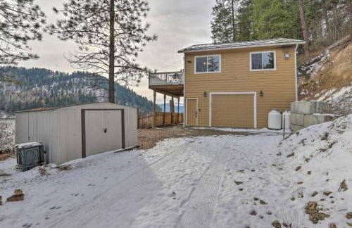 Lake Loon Hillside Cottage with Private Deck! - Foto 24