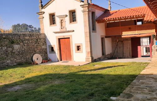 Beautiful villa in Póvoa de Lanhoso with pool and garden - Foto 2