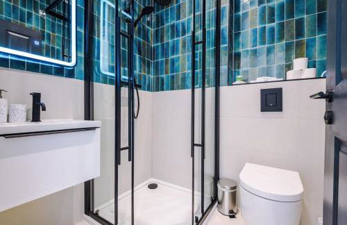 Stylish 1-Bedroom Getaway in Sale - Photo 33