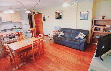 Acogedor bajo con terraza y vistas - Foto 3