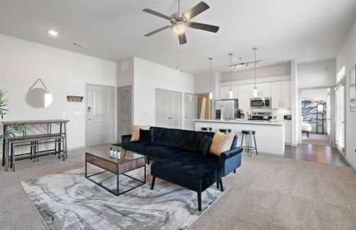 LUX 2B2B Apt Near Heart of Austin with Pool & Parking - Foto 17