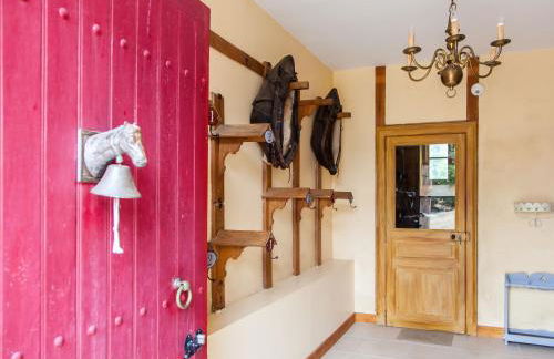 Gîte unique dans propriété historique avec musée, proche Châteauroux, 4 chambres, cheminée, fibre, parking. - FR-1-591-49 - Foto 6