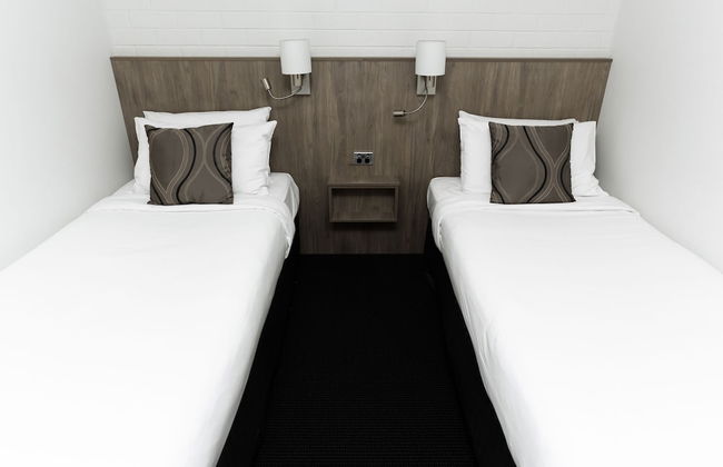 Bay Hotel Apartments - Photo 22