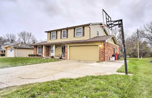 Suburban Detroit Home with Porch, Yard and Fire Pit! - Foto 21