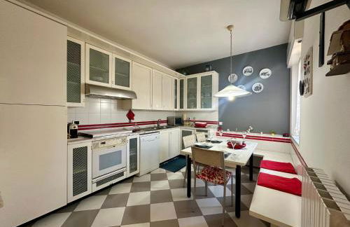 Villa Marcellina - Piazza San Giovanni, Giardino Privato, Jacuzzi e Barbecue - Foto 18