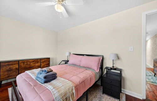 Trendy City Escape Perfect St Louis Location - Photo 19