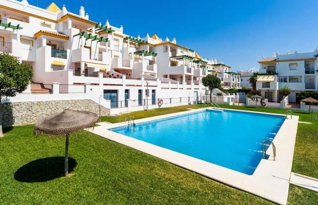 Terraza Vista Piscina 25357 - Photo 10