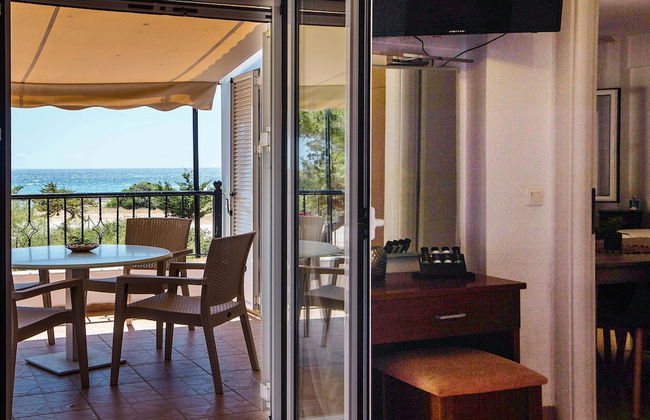 Romanos Beach Villas - Photo 24