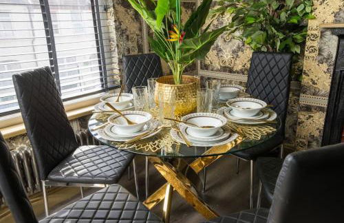 Lux Versace Pad Sleeps 10 Hot Tub, Cinema & Games Room - Foto 43