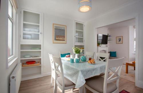 Holmdale House - Photo 9