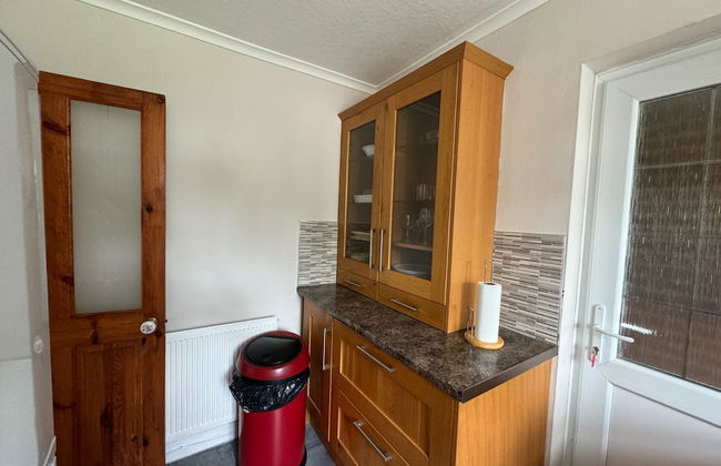 Lovely 2 Bedrooms Flat in South Sutton - Foto 14