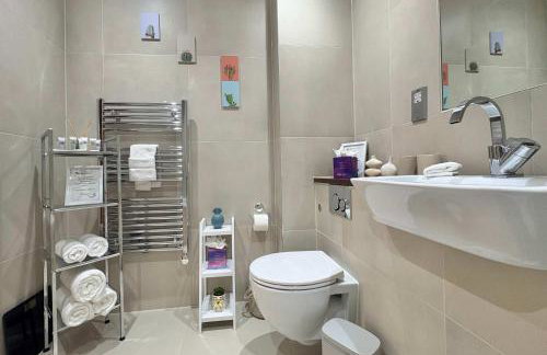 Westminster Luxury Two Bed Two Bath with Air-Con - Foto 34