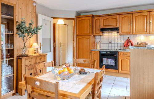 Slow Chalet Thônes lake & mountain 15 min to ski lift balcony parking - Foto 13