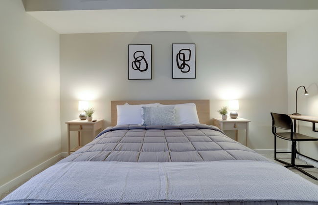 Relaxing Vibe Alexandria Apts - Photo 9