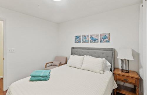 Bayfront Boardwalk Condo w Sunrise Views - Foto 18